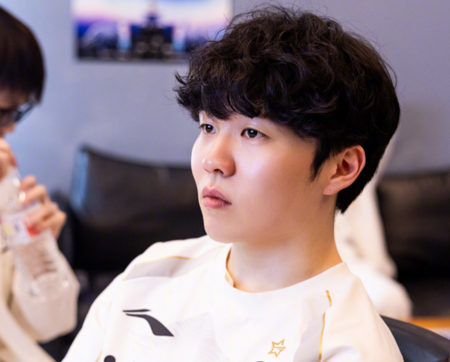 金年会官网-包含Rookie在热火比赛中突破纪录Uzi连续十二场比赛得分超过刷新纪录，现场解说直呼：转会期新奥尔良鹈鹕调整名单以备中超的词条-金年会官网